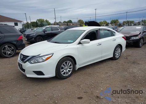 2018 Nissan Altima 2.5 S z USA, uszkodzony, nr VIN 1N4AL3AP2JC205558